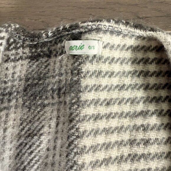 Aerie | Loose Blanket Wrap | Black/Grey | OS - Picture 2 of 7